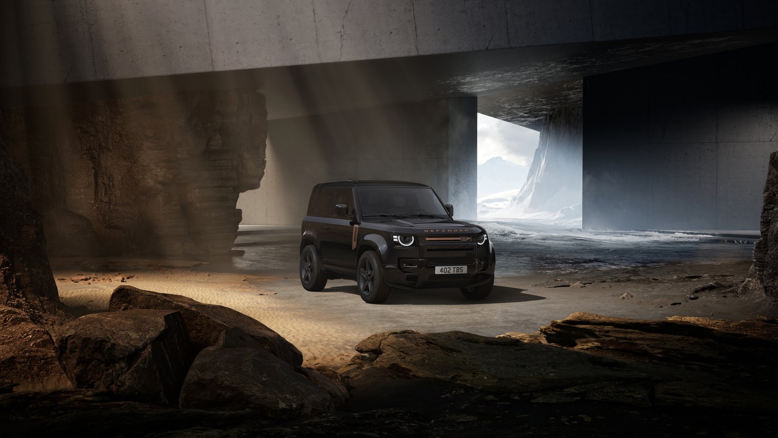 Defender 90 Alasia Pack, vista frontal en tres cuartos